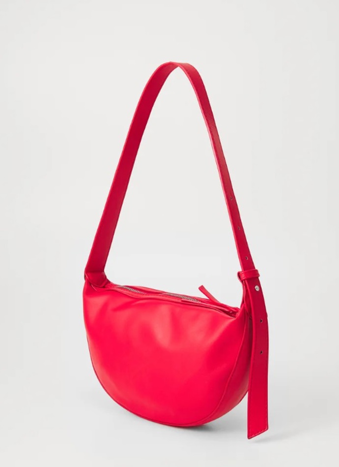Červená cross body kabelka, Pieces, 546 Kč
Červená cross body kabelka, Pieces, 546 Kč
