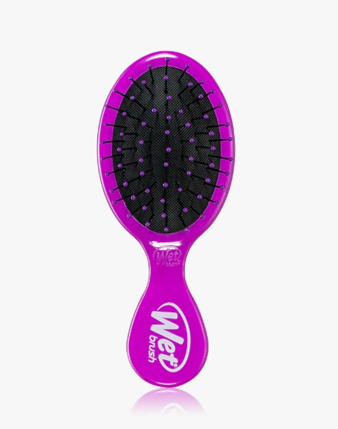 Cestovní kartáč na vlasy, Wet Brush, 99 Kč
