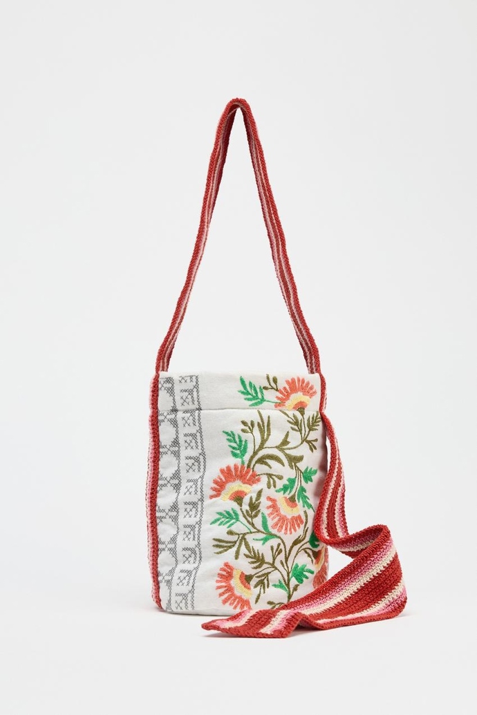 Zara, 1299 Kč
Zara, 1299 Kč