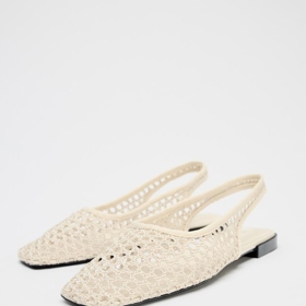 Zara, 799 Kč
