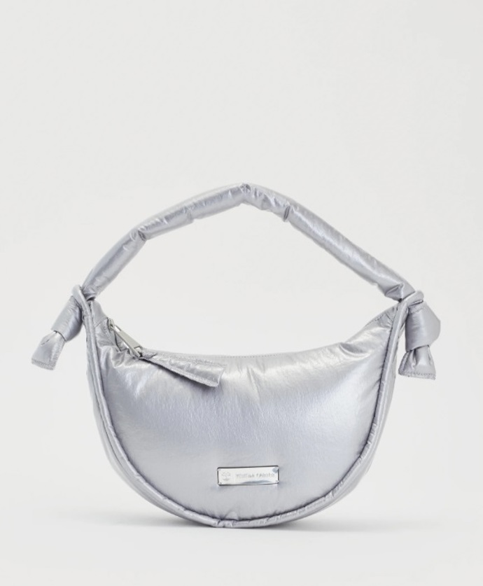 Metalická cross body kabelka, Timberland, 960 Kč
Metalická cross body kabelka, Timberland, 960 Kč