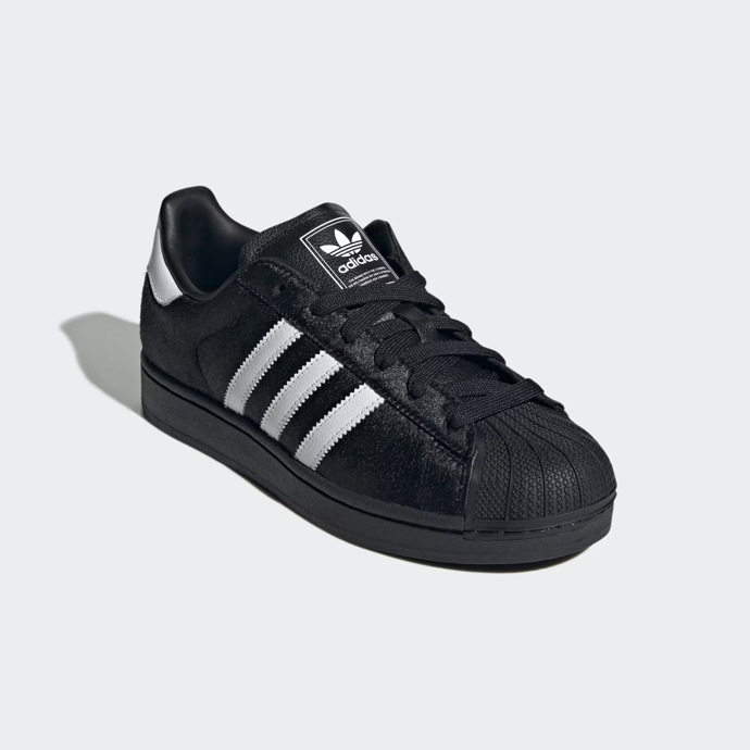 Tenisky, Adidas, 2999 Kč
Tenisky, Adidas, 2999 Kč