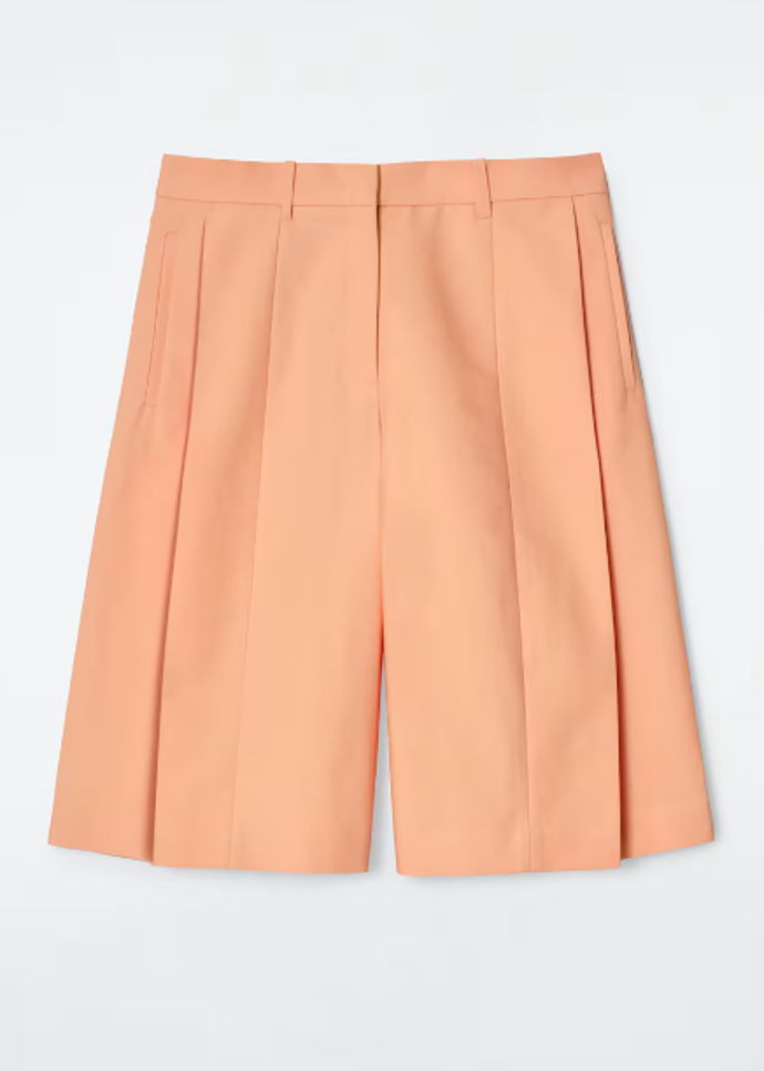 Bermudy, COS, 150 eur
Bermudy, COS, 150 eur