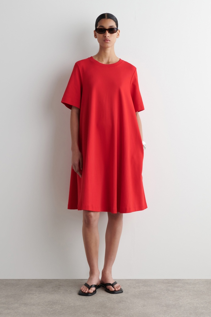 Cos, 69 eur
Cos, 69 eur