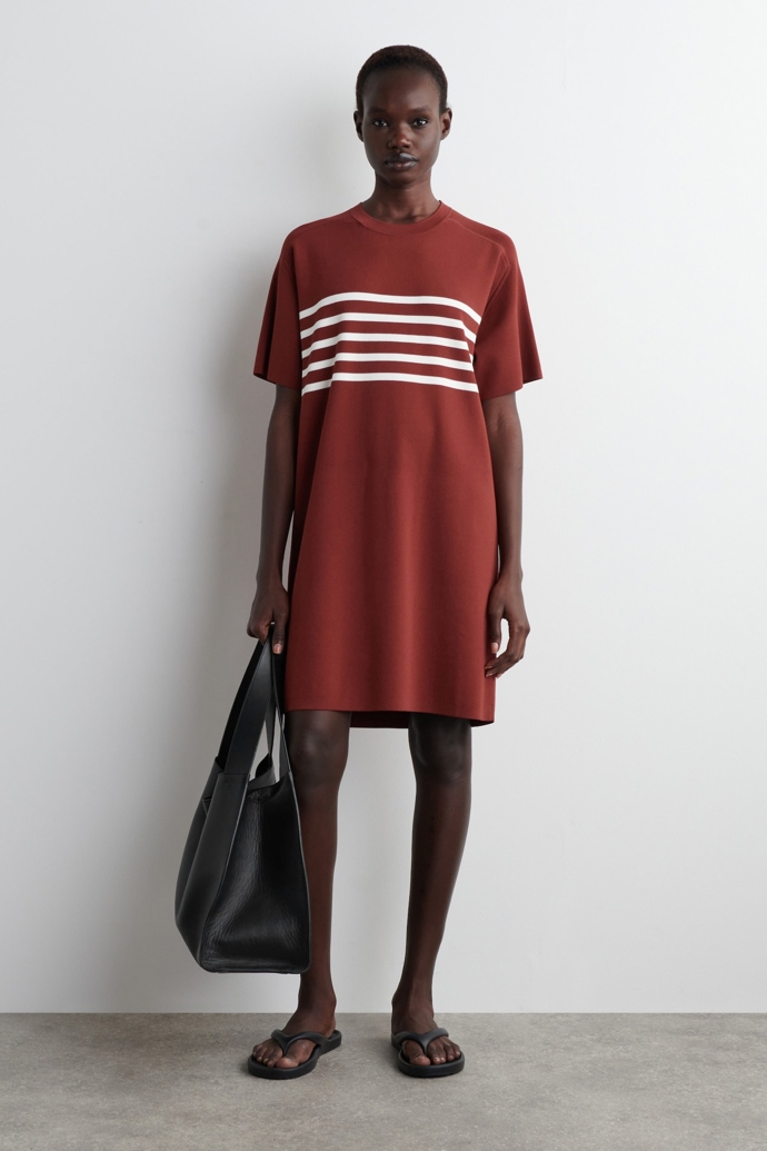Cos, 89 eur
Cos, 89 eur