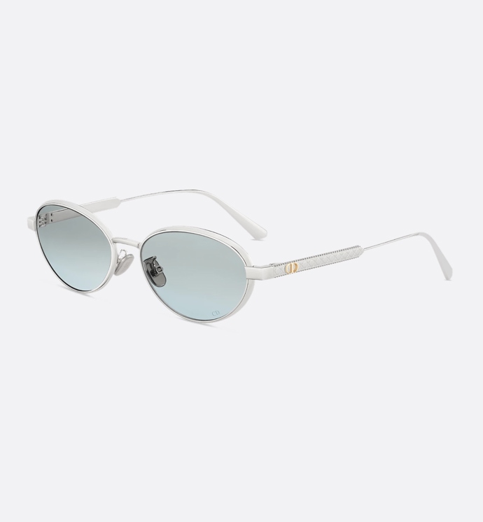 Dior, 11000 Kč
Dior, 11000 Kč