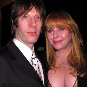 Bebe Buell s manželem

