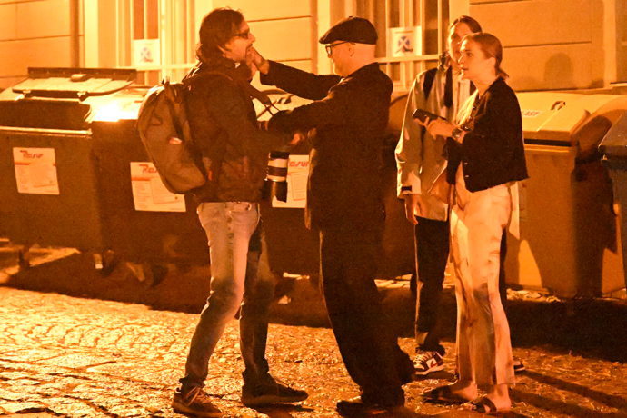 Čermák napadl na festivalu v Karlových Varech fotografa na ulici
Čermák napadl na festivalu v Karlových Varech fotografa na ulici