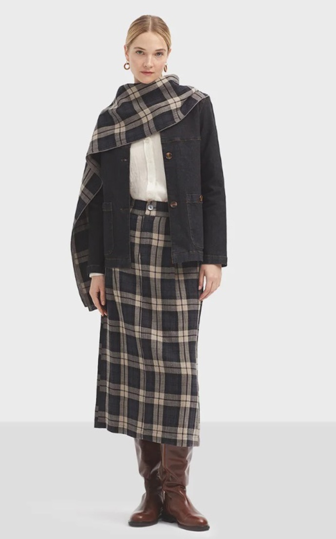 Dlouhá áčková sukně, Nice Things, 2 193 Kč
