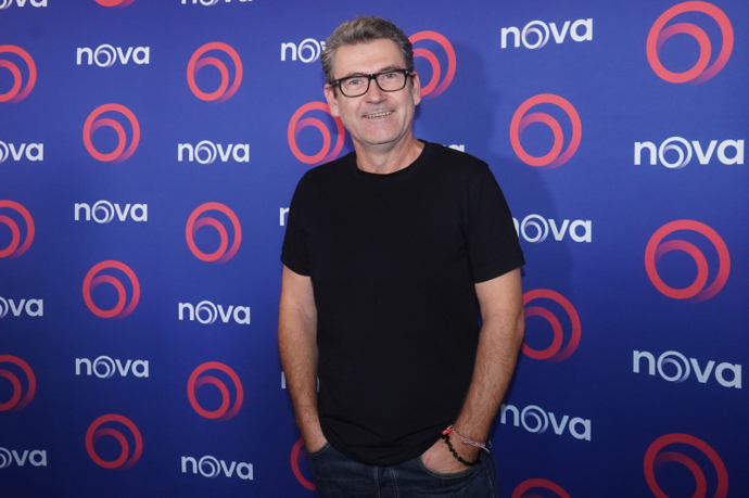 Radim Fiala se v roli plukovníka Mikeše začne objevovat v nekonečném seriálu Ulice, který sleduje dramatické osudy několika spřátelených rodin, žijících v sousedství
