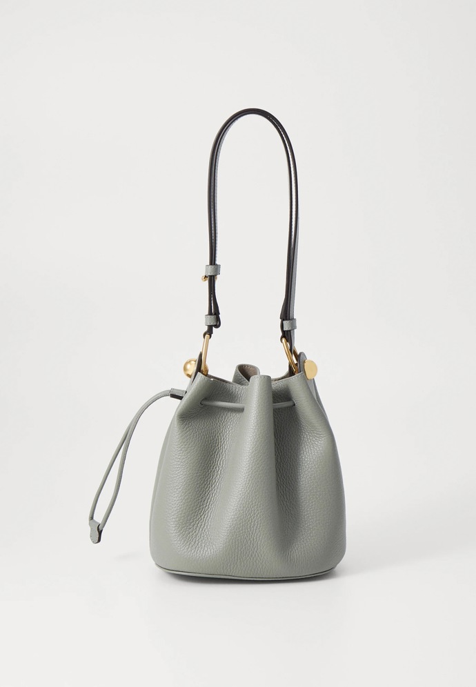 Kabelka, Furla, 8200 Kč
Kabelka, Furla, 8200 Kč