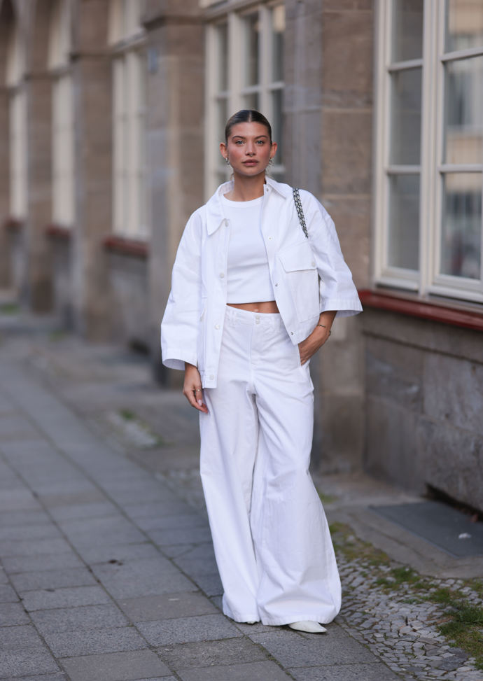 Outfit s crop topem
Outfit s crop topem