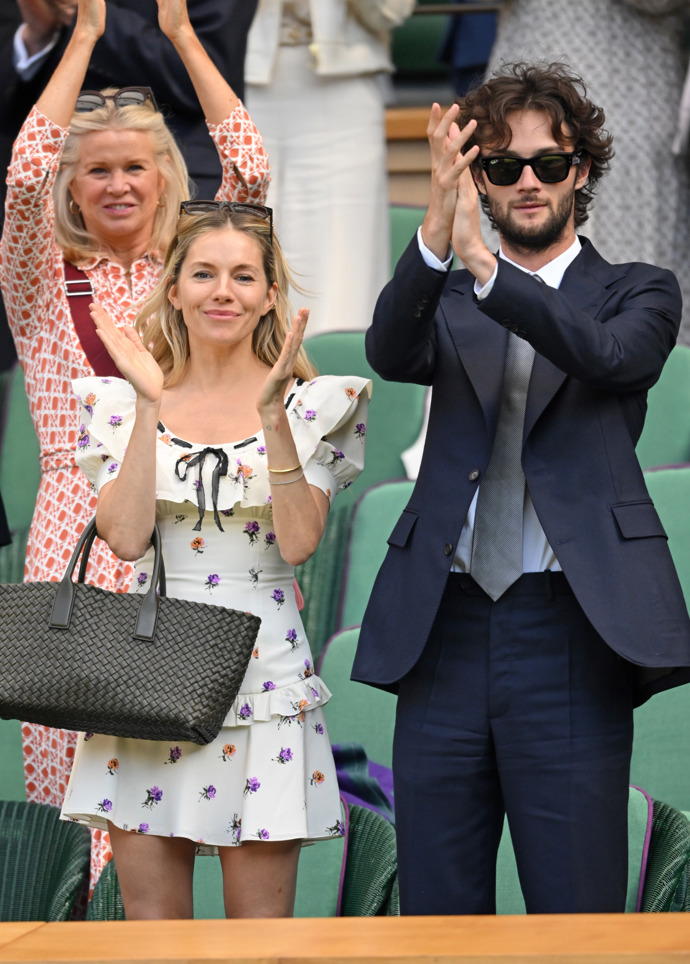 Sienna Miller a Oli Green
