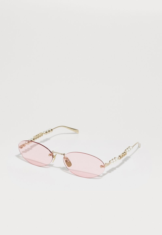 Gucci, 12380 Kč
Gucci, 12380 Kč