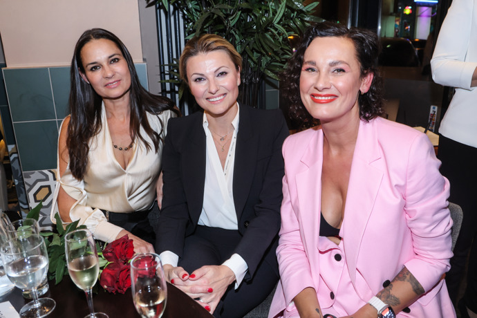 Terezie Dobrovolná, Jitka a Michaela Salačová
