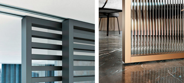 Detail uchycení dveří IDEALINE HORIZONTAL do posuvu do stropu PREMIUM (vlevo) a detail dveří IDEA – navázání na podlahu bez nutnosti přechodové lišty

Foto: JAP FUTURE

