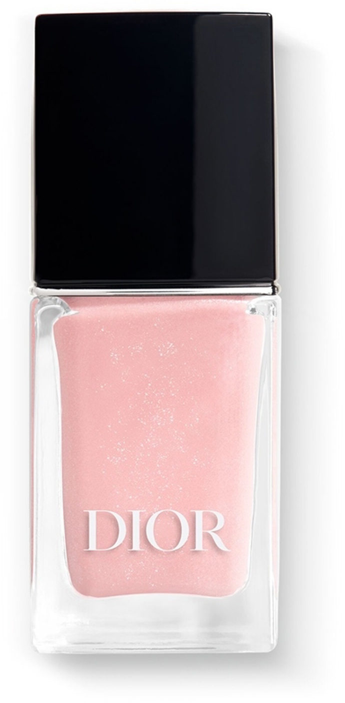 Lak na nehty odstín 268 Ruban, Dior, 805 Kč
Lak na nehty odstín 268 Ruban, Dior, 805 Kč