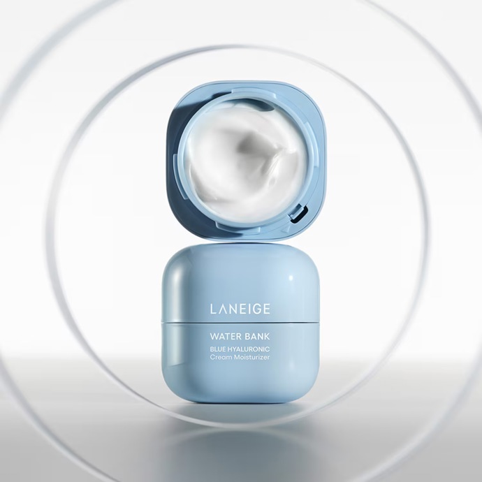 Hydratační krém, Laneige, 990 Kč
Hydratační krém, Laneige, 990 Kč