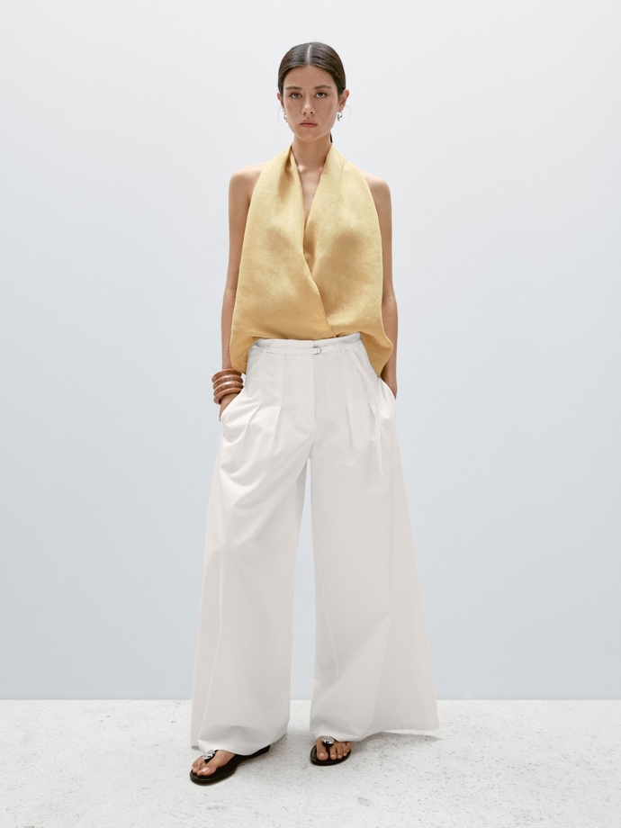 Massimo Dutti, 1599 Kč
Massimo Dutti, 1599 Kč