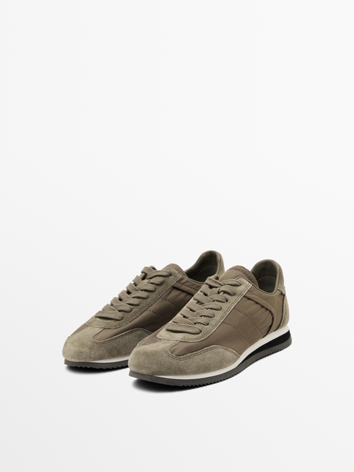 Massimo Dutti, 2699 Kč
Massimo Dutti, 2699 Kč