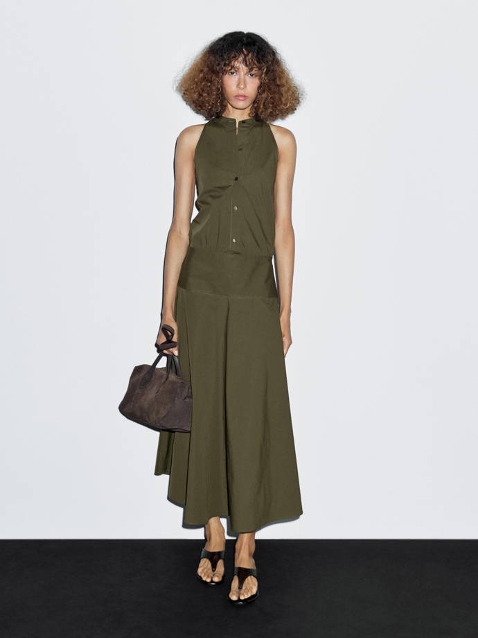 Massimo Dutti, 2999 Kč
Massimo Dutti, 2999 Kč