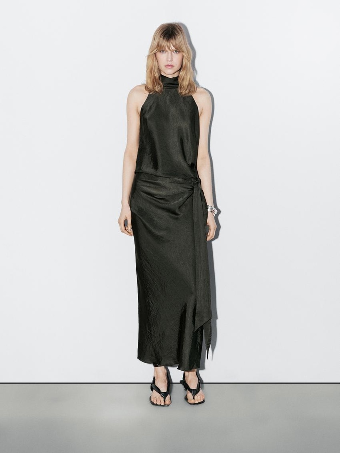 Massimo Dutti, 3999 Kč
Massimo Dutti, 3999 Kč
