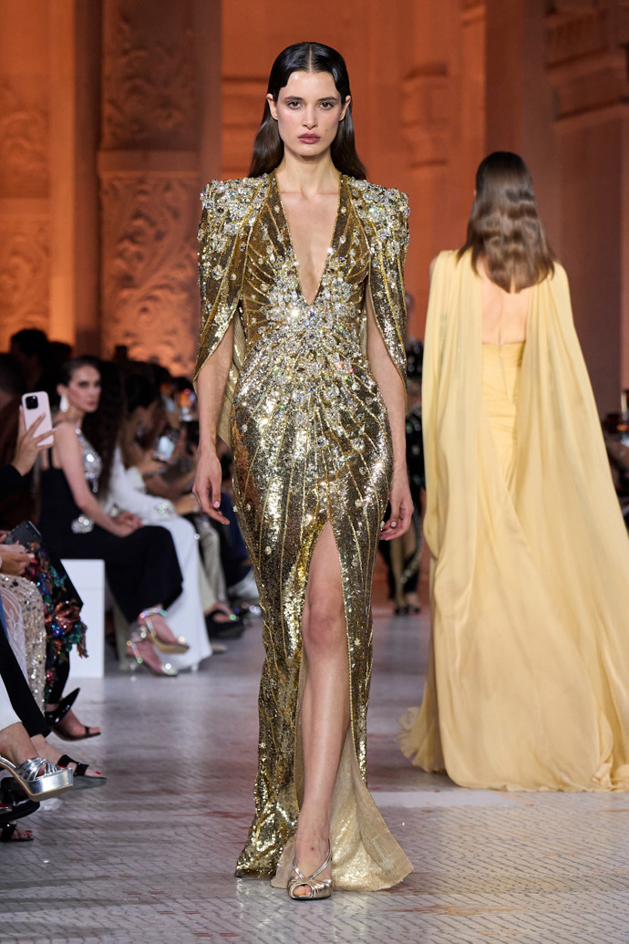 Zuhair Murad podzim 2025
Zuhair Murad podzim 2025