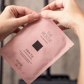 Hydratační maska, Oslo Skin Lab, 429 Kč
