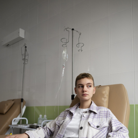 Nastal kolotoč lékařů, psychické dno a absolutní klid. Nesměla prakticky nic. Musela hodně odpočívat, nabírat síly na operaci, chemoterapii i radioterapii. Domácnost šla stranou a rodina se musela začít starat - sama o sebe i o maminku, která se roky starala o ně.
