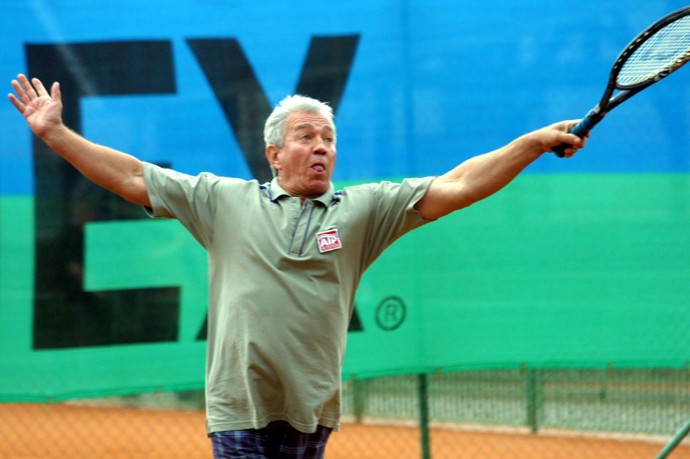 Jiří Krampol byl i vášnivým tenistou
