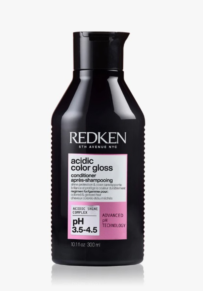 Rozjasňující kondicionér pro barvené vlasy, Redken, 618 Kč
