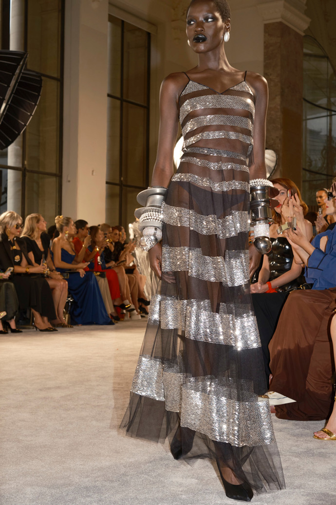 Schiaparelli haute couture podzim 2025
Schiaparelli haute couture podzim 2025