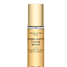 Matující fixační sprej na make-up, Revolution, 246 Kč
