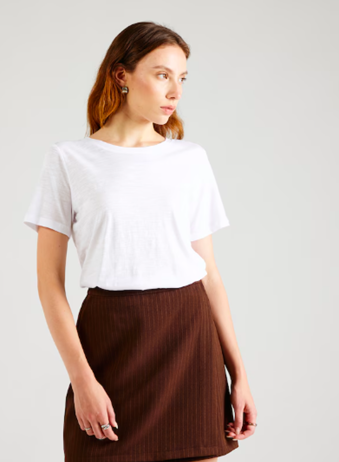 InWear Tričko 839 Kč
