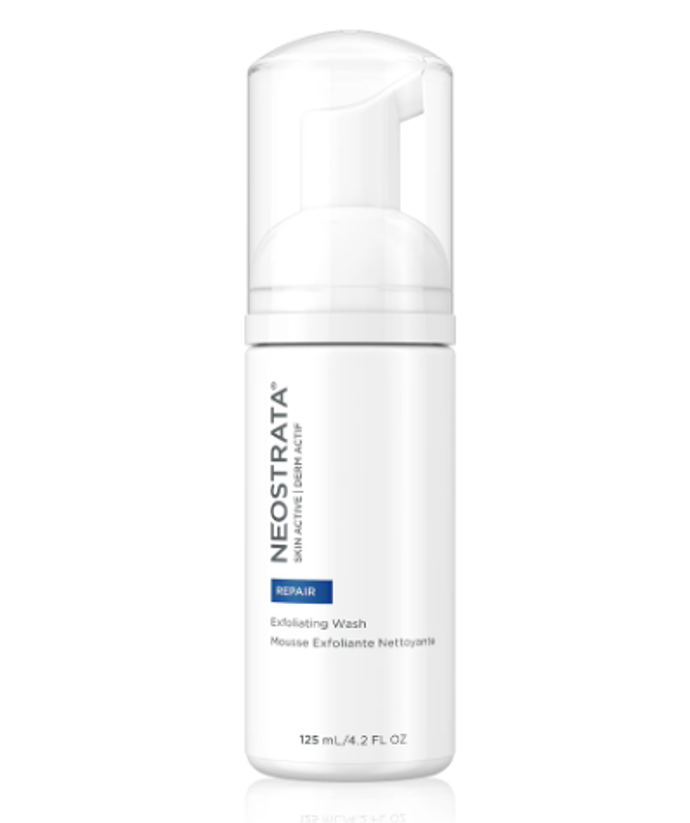 Exfoliační čisticí pěna, NeoStrata, 999 Kč
Exfoliační čisticí pěna, NeoStrata, 999 Kč
