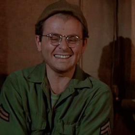 Gary Burghoff v roli Radara v americkém seriálu MASH
