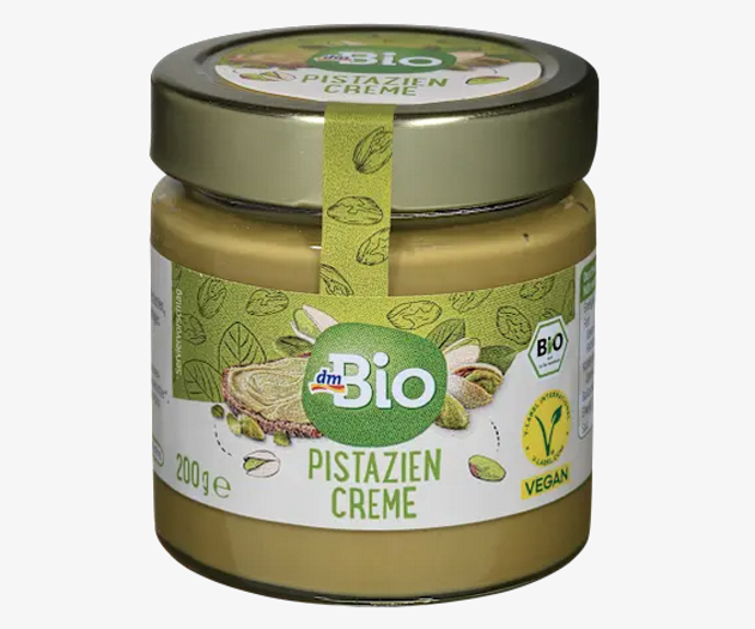 Pistáciový krém je lahůdka pro gurmány. S vysokým obsahem 25 % pistácií může tento krém nabídnout intenzivní chuťový zážitek. Přídavek kakaového másla dodává sametovou konzistenci, která se rozplývá v ústech.149 Kč
Pistáciový krém je lahůdka pro gurmány. S vysokým obsahem 25 % pistácií může tento krém nabídnout intenzivní chuťový zážitek. Přídavek kakaového másla dodává sametovou konzistenci, která se rozplývá v ústech.149 Kč