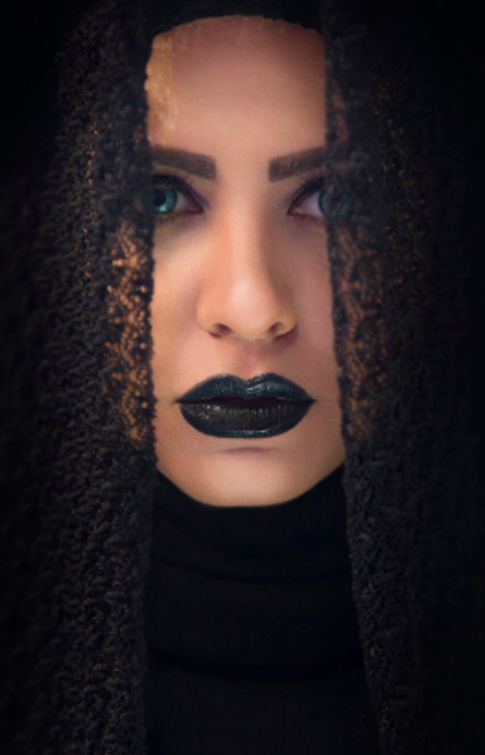 Je to barva, kterou si většina z nás spojuje spíš s rebelií, Halloweenem nebo temnými módními večírky. 
