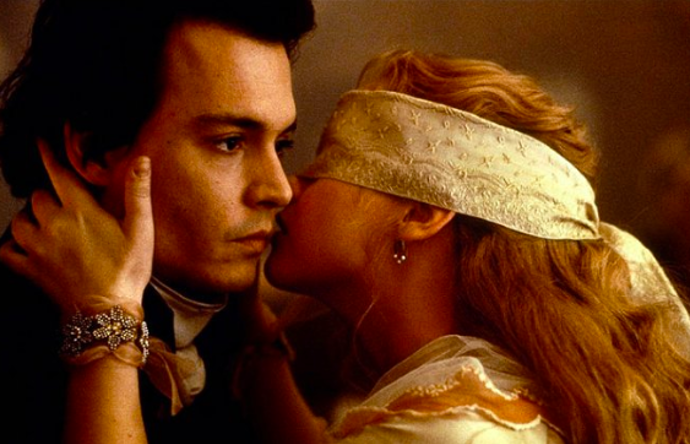 Záběry z filmu Ospalá díra režiséra Tima Burtona s Johnnym Deppem v hlavní roli
Záběry z filmu Ospalá díra režiséra Tima Burtona s Johnnym Deppem v hlavní roli
