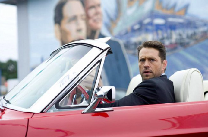 Jason Priestley
