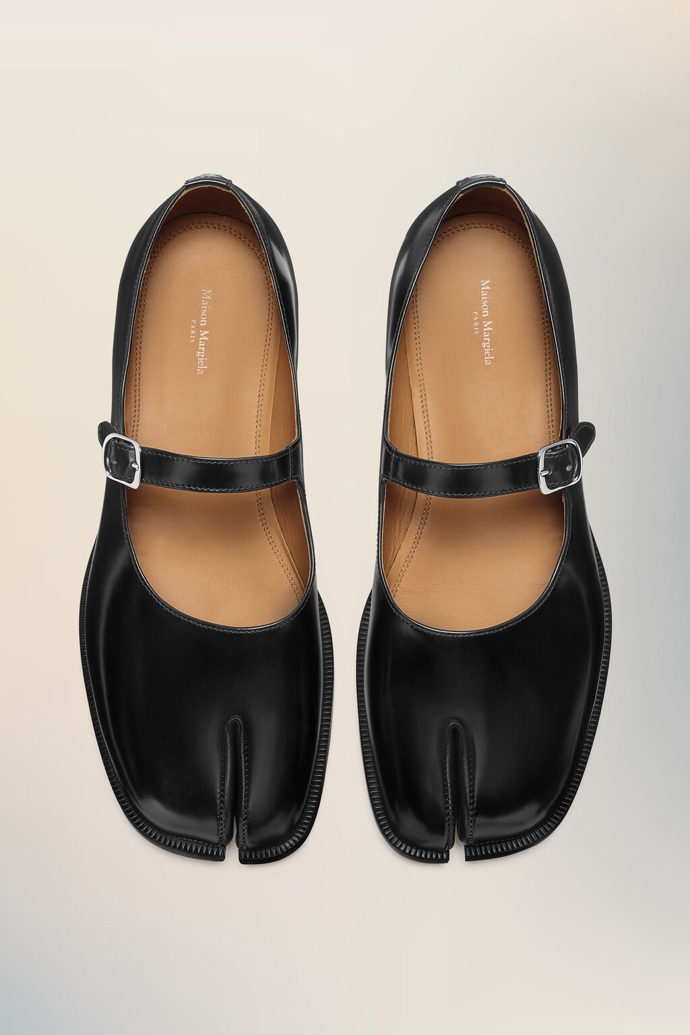 Mary Jane baleríny Tabi, Maison Margiela, 990 eur
Mary Jane baleríny Tabi, Maison Margiela, 990 eur
