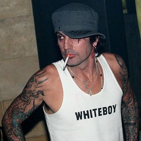 Tommy Lee 
