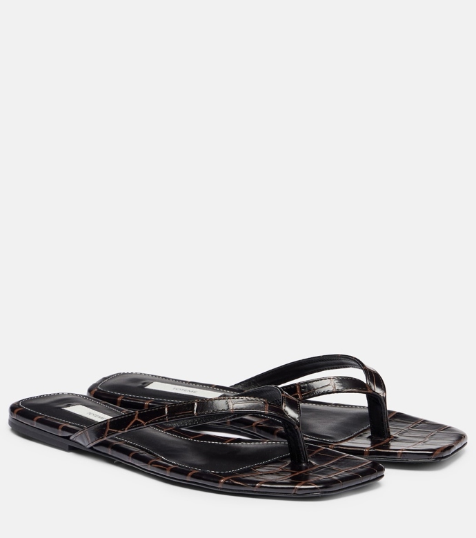 Toteme, 380 eur
Toteme, 380 eur