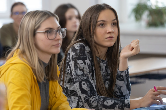 Kateřina Ujfaluši jako Žofie Dušková v nekonečném seriálu Ulice
