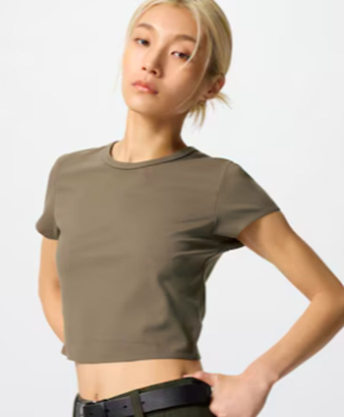 Uniqlo tričko 501 Kč
Uniqlo tričko 501 Kč