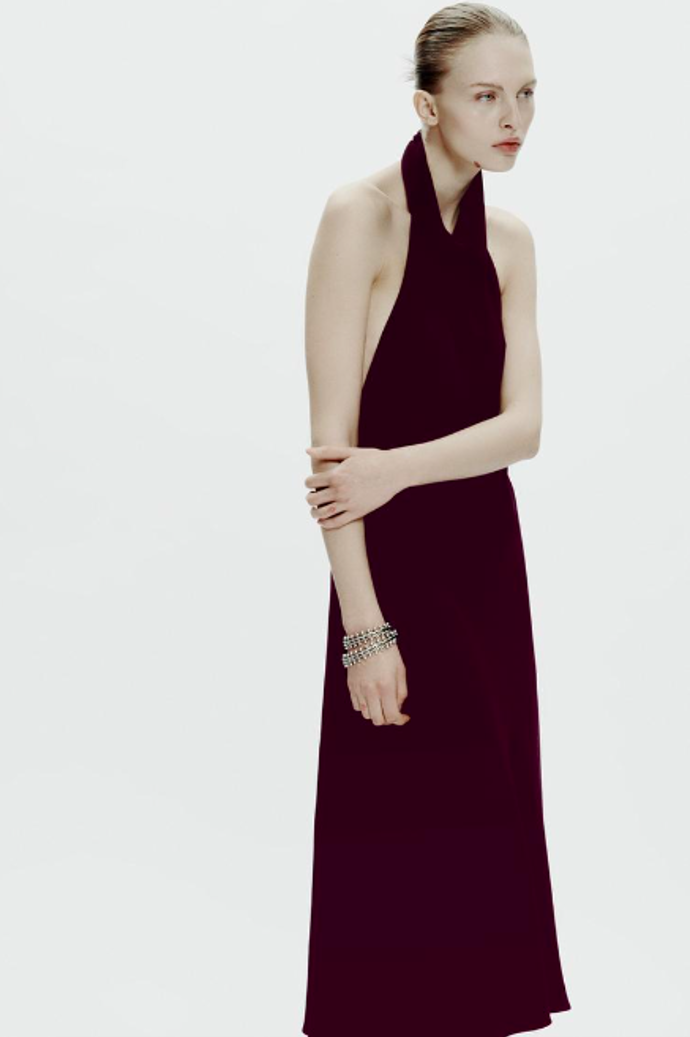 Zara, 699 Kč (původně 1799 Kč)
Zara, 699 Kč (původně 1799 Kč)