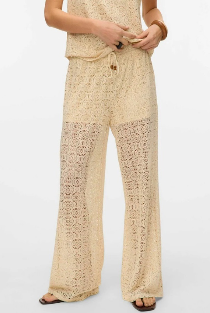 Krajkové kalhoty, Vero Moda, 999 Kč
