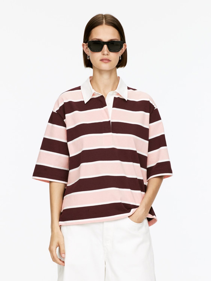 Tričko, Arket, 59 EUR
Tričko, Arket, 59 EUR