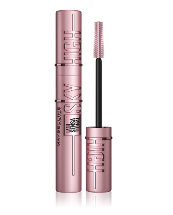 Objemová a prodlužující řasenka, MAYBELLINE NEW YORK, 291 Kč
