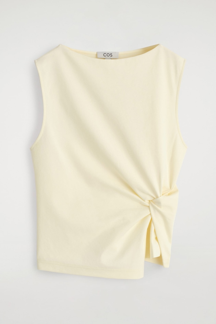 COS, 59 eur
